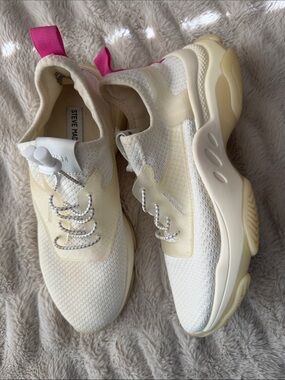 Steve Madden Cream Mesh Sneakers with Pink Pull Tabs